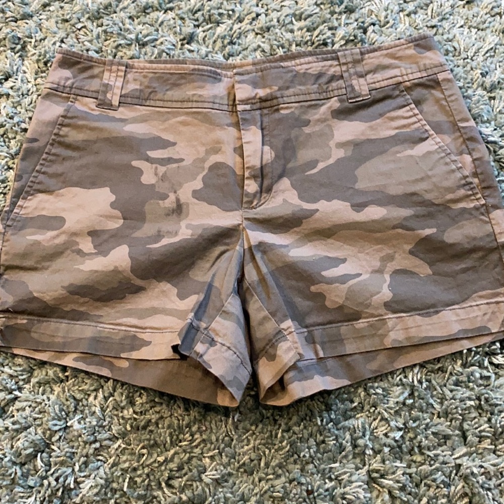 Woman’s Shorts